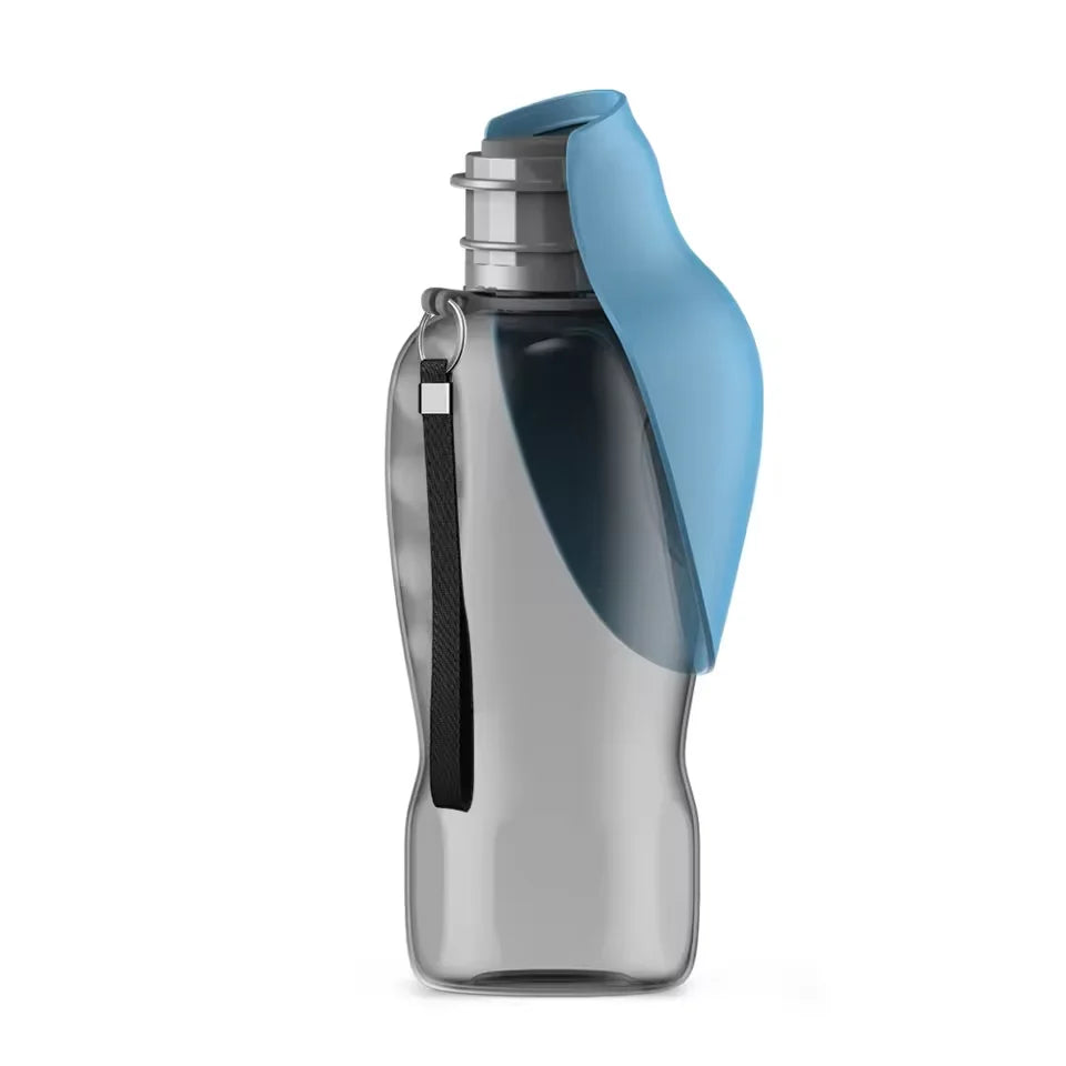 TrailSip™ — 800 ml Pet Travel Water Bottle