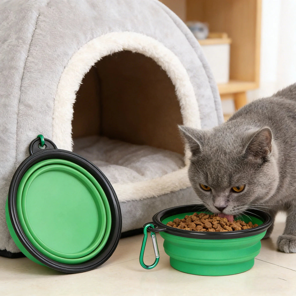 RoadBowl™ — Foldable Silicone Pet Travel Bowl